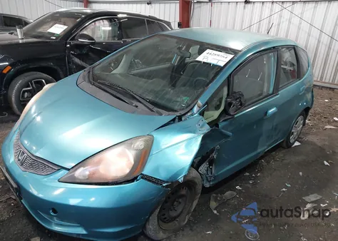 2013 Honda Fit from USA, damaged, VIN JHMGE8H38DC023056